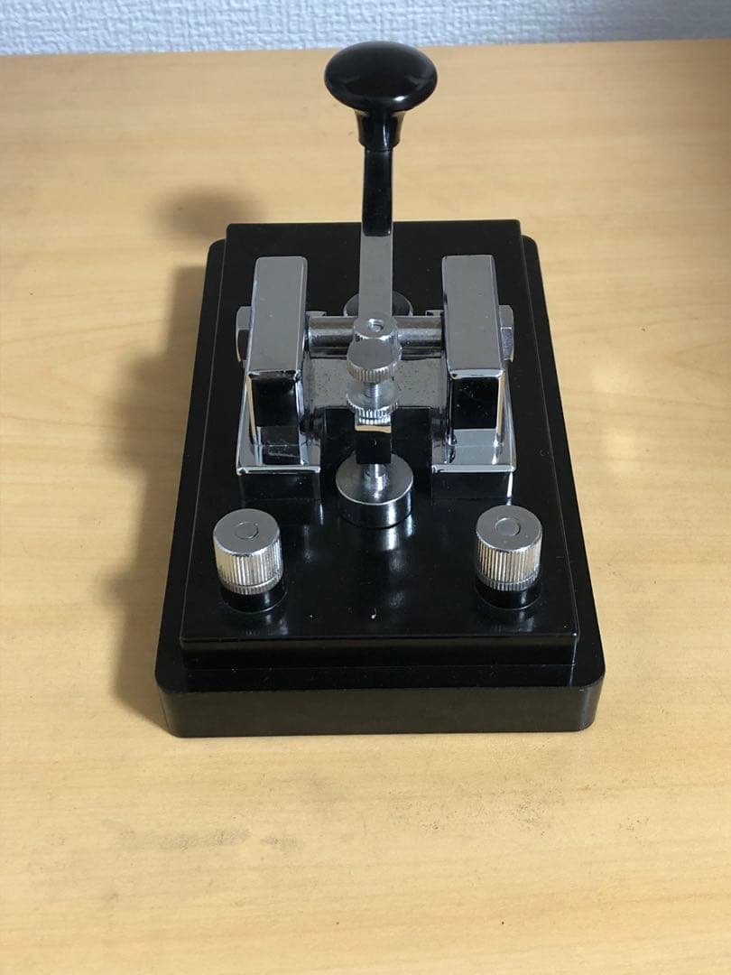 電鍵 モールス信号 アマチュア無線 縦振れ